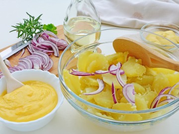 Lauwarmer Kartoffelsalat