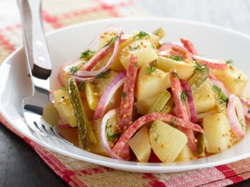 Kartoffelsalat mit Fleischwurst